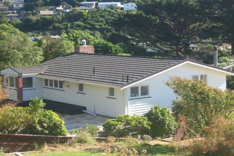 Photo of property in 26 Trelissick Crescent, Ngaio, Wellington, 6035