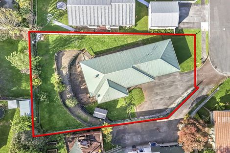 Photo of property in 8 Caulfield Place, Nawton, Hamilton, 3200