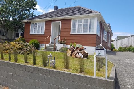 Photo of property in 25 Kipling Street, Johnsonville, Wellington, 6037