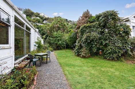 Photo of property in 118 Glenmore Street, Northland, Wellington, 6012
