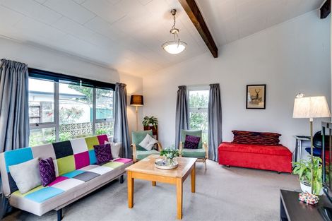 Photo of property in 10 Cardiff Place, Tamatea, Napier, 4112