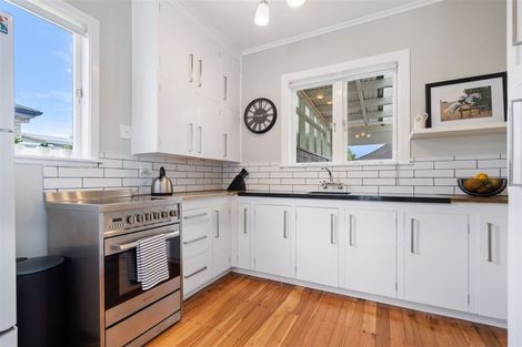 Photo of property in 42 Pukeatua Road, Maungatapere, Whangarei, 0179