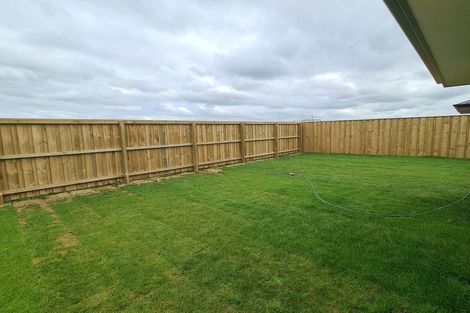 Photo of property in 62 Broadway Parade, Rolleston, 7615