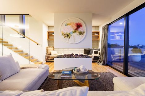 Photo of property in 37 Moodie Street, Shiel Hill, Dunedin, 9013