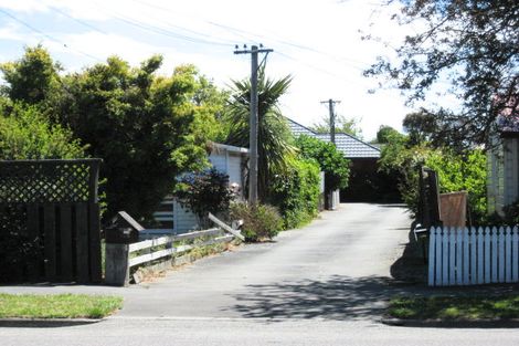 Photo of property in 1/129 Avonhead Road, Avonhead, Christchurch, 8042