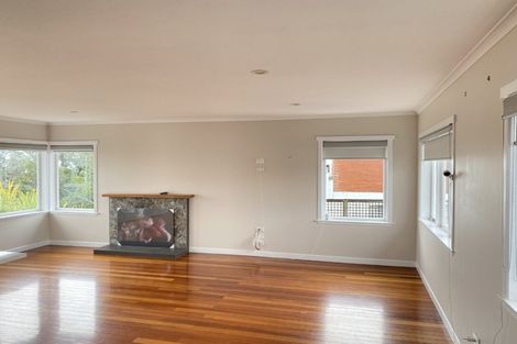 Photo of property in 111 Sunrise Avenue, Murrays Bay, Auckland, 0630