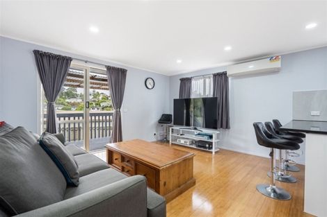 Photo of property in 23a Bellringer Road, Massey, Auckland, 0614