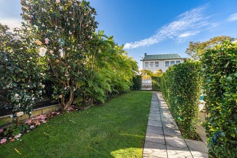 Photo of property in 11a Buchanan Street, Devonport, Auckland, 0624