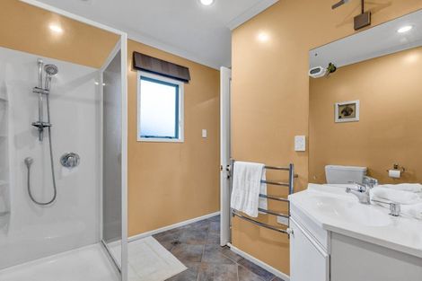 Photo of property in 96c Branch Road, Highlands Park, New Plymouth, 4312