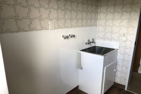 Photo of property in 22 Chippendale Crescent, Highbury, Palmerston North, 4412