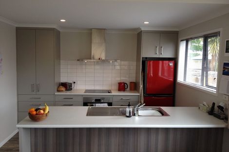 Photo of property in 20b Sandleigh Road, Hamilton Lake, Hamilton, 3204