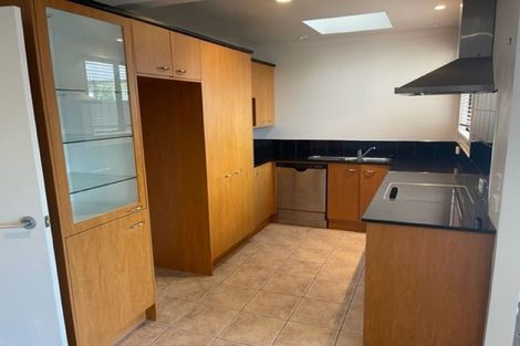 Photo of property in 2/27 Kellaway Drive, East Tamaki, Auckland, 2013