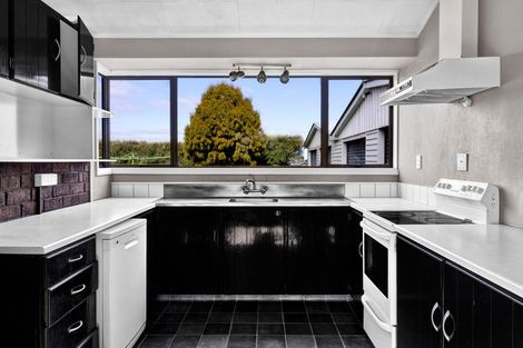 Photo of property in 180 Katene Road, Normanby, Hawera, 4675