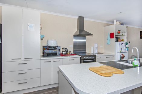Photo of property in 31 Bush Haven Drive, Te Kamo, Whangarei, 0112