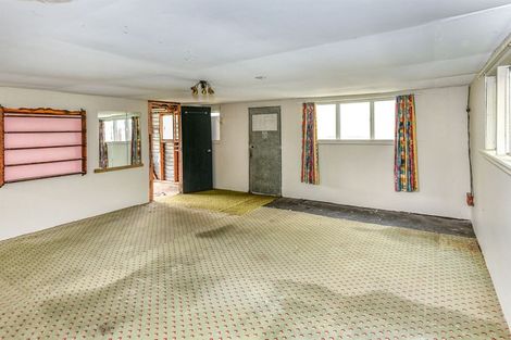 Photo of property in 12 Rowan Avenue, Aranui, Christchurch, 8061