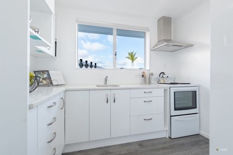 Photo of property in 35a Roband Crescent, Brown Owl, Upper Hutt, 5018