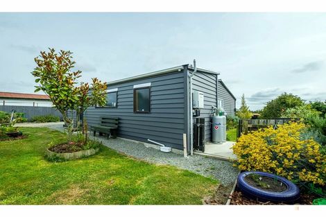 Photo of property in 12 James Street, Waimate, 7980