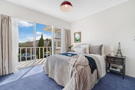 Photo of property in 8 Fielding Crescent, Farm Cove, Auckland, 2012