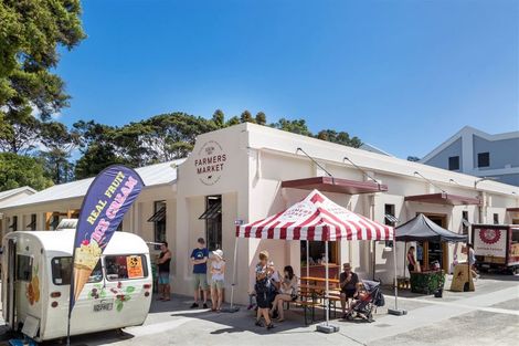 Photo of property in 5 Frank Gill Road, Hobsonville, Auckland, 0616