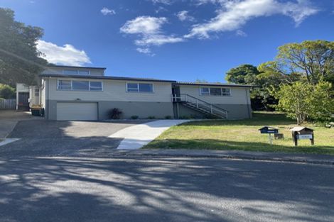 Photo of property in 27 Gerontius Glade, Torbay, Auckland, 0630