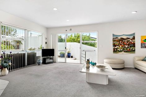 Photo of property in 1/30 Matipo Road, Mairangi Bay, Auckland, 0630