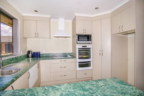 Photo of property in 100 Queen Street, Westport, 7825