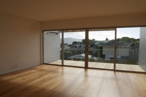 Photo of property in 384d Kapiti Road, Paraparaumu Beach, Paraparaumu, 5032
