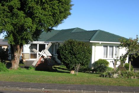 Photo of property in 50 Alma Crescent, Papakura, 2110