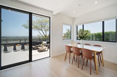 Photo of property in 1/28 Huntsbury Avenue, Huntsbury, Christchurch, 8022