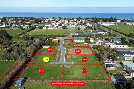 Photo of property in 81 Whitcombe Road, Opunake, 4616