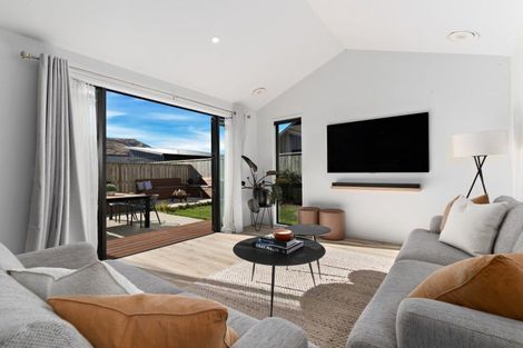 Photo of property in 64 Muster Road, Jacks Point, 9371