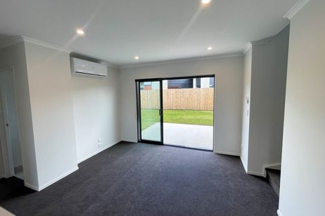 Photo of property in 14 Washer Road, Omata, New Plymouth, 4374