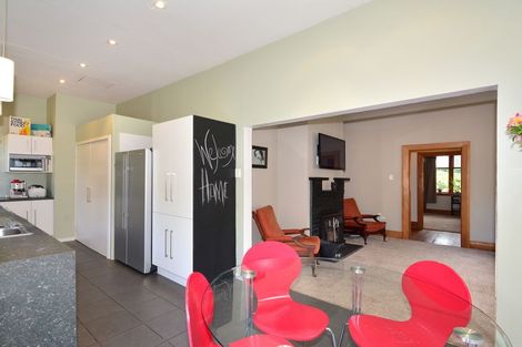 Photo of property in 58 Argyle Street, Mornington, Dunedin, 9011