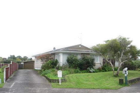 Photo of property in 17 Ellison Place, Pakuranga Heights, Auckland, 2010