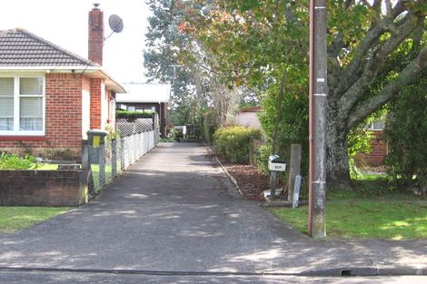 Photo of property in 1/10 Rixon Place, Te Atatu Peninsula, Auckland, 0610