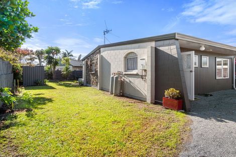Photo of property in 1/18 Gobray Crescent, Mount Maunganui, 3116