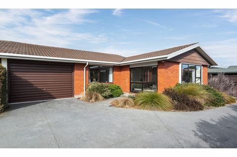 Photo of property in 1/127 Reynolds Avenue, Bishopdale, Christchurch, 8053