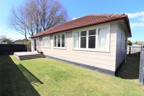 Photo of property in 17 Truman Road, Bryndwr, Christchurch, 8053