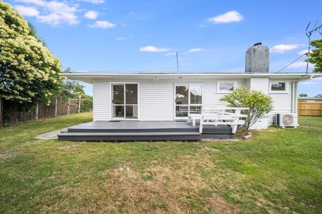 Photo of property in 16 Thornton Place, Melville, Hamilton, 3206