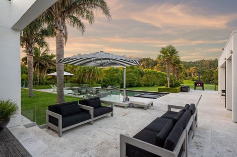 Photo of property in 21 Mahoenui Valley Road, Coatesville, 0793