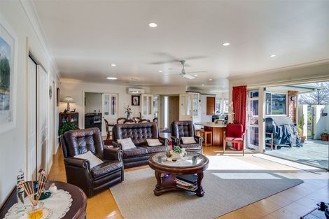 Photo of property in Cheltenham Court, 600 Market Street South, Hastings, 4122