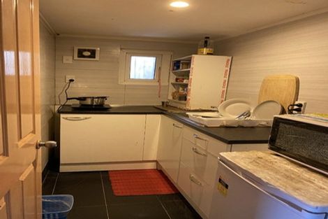 Photo of property in 81 Hepburn Road, Glendene, Auckland, 0602