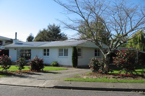 Photo of property in 2 Fairfield Street, Brightwater, 7022