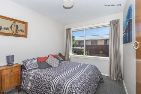 Photo of property in 67 Farquhars Road, Redwood, Christchurch, 8051