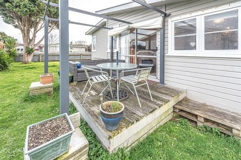 Photo of property in 10 Wembley Place, Whanganui East, Whanganui, 4500
