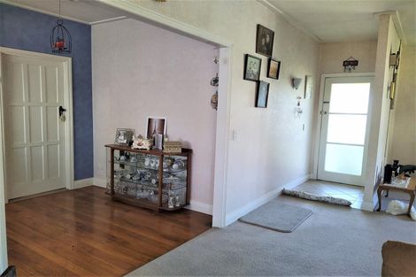 Photo of property in 11 Darlington Street, Ngatea, 3503