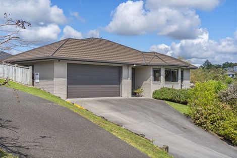 Photo of property in 166 Waterside Drive, Pyes Pa, Tauranga, 3112