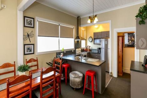 Photo of property in 21 Harriet Place, Whalers Gate, New Plymouth, 4310