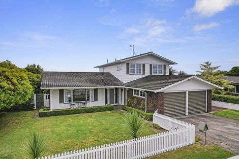 Photo of property in 10 Edwin Street, St Andrews, Hamilton, 3200