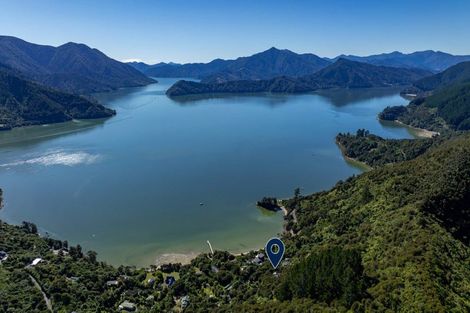 Photo of property in 225 Moetapu Bay Road, Moetapu Bay, Linkwater, 7282